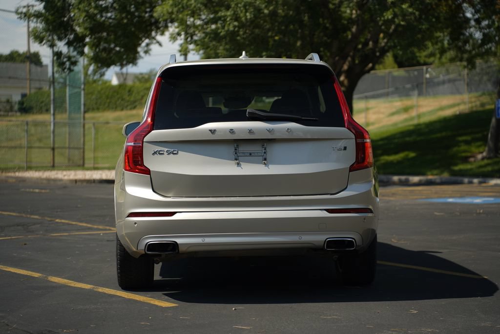 Used 2016 Volvo XC90 T6 Momentum w/ Momentum Plus Package AWD/4WD image 4
