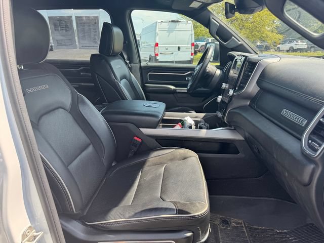 Used 2023 RAM 1500 Laramie AWD/4WD image 14