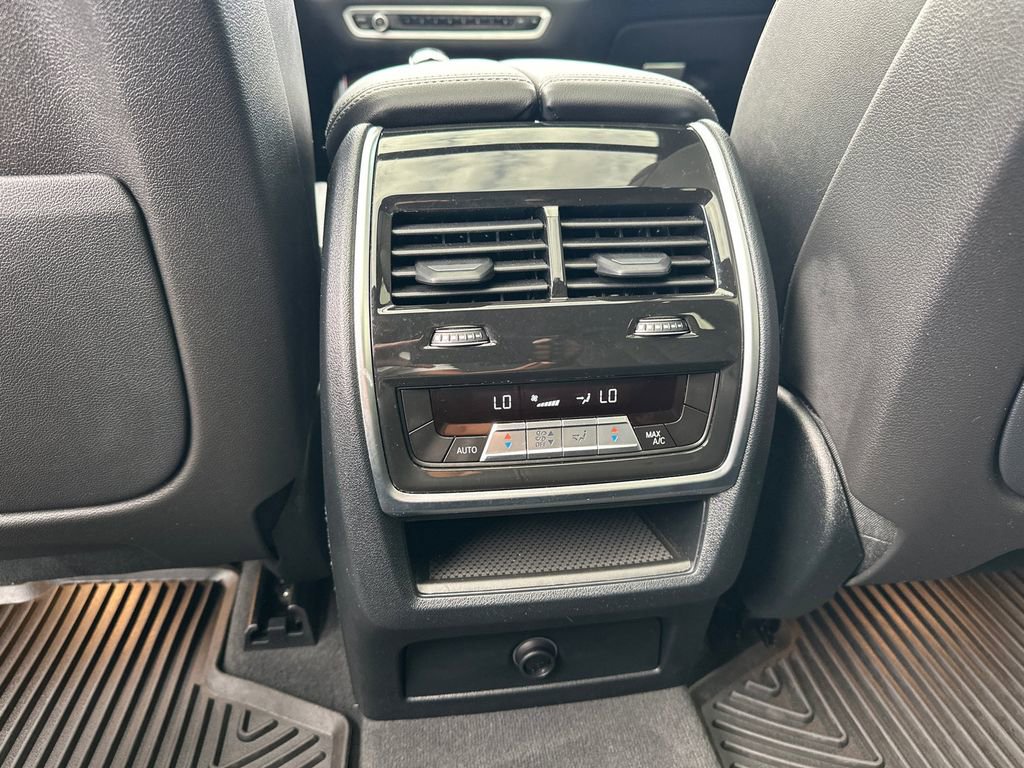 Used 2023 BMW X5 xDrive40i w/ Premium Package image 23