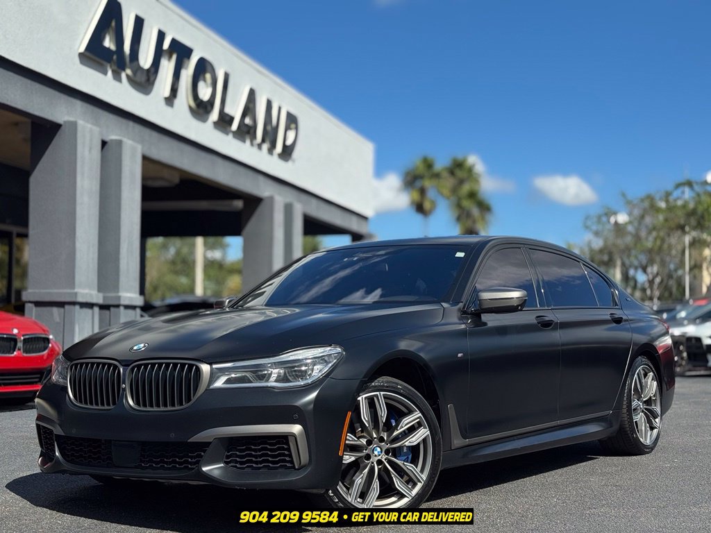 Used 2018 BMW M760i xDrive AWD/4WD image 2
