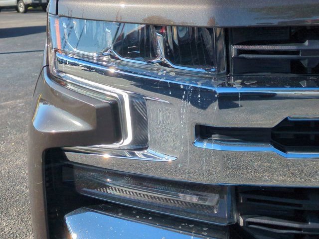 Used 2021 Chevrolet Silverado 1500 LT RWD image 11
