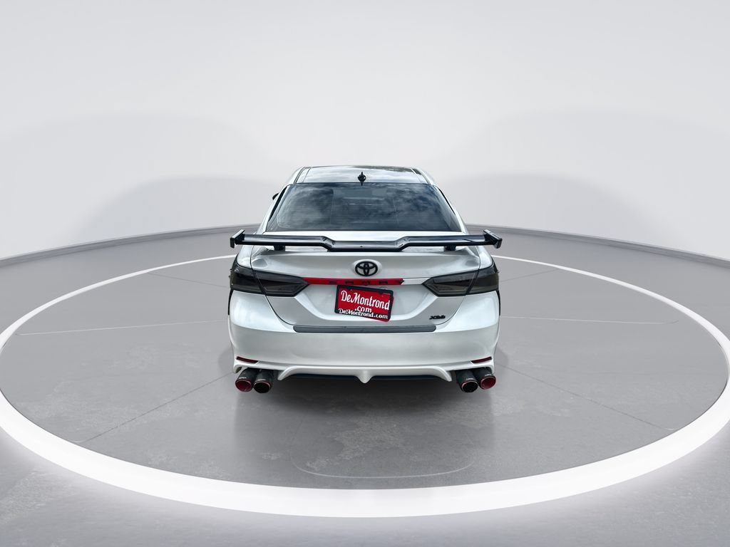 Used 2020 Toyota Camry XSE FWD image 7