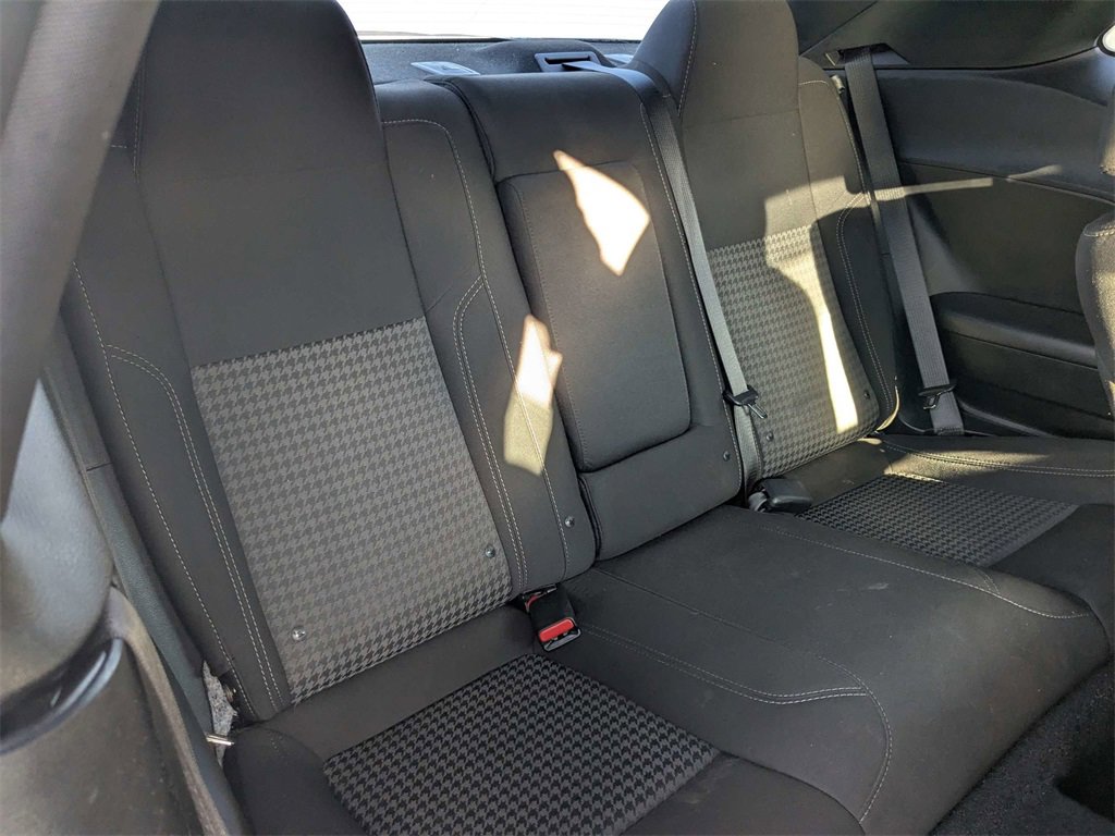 Used 2021 Dodge Challenger SXT image 14