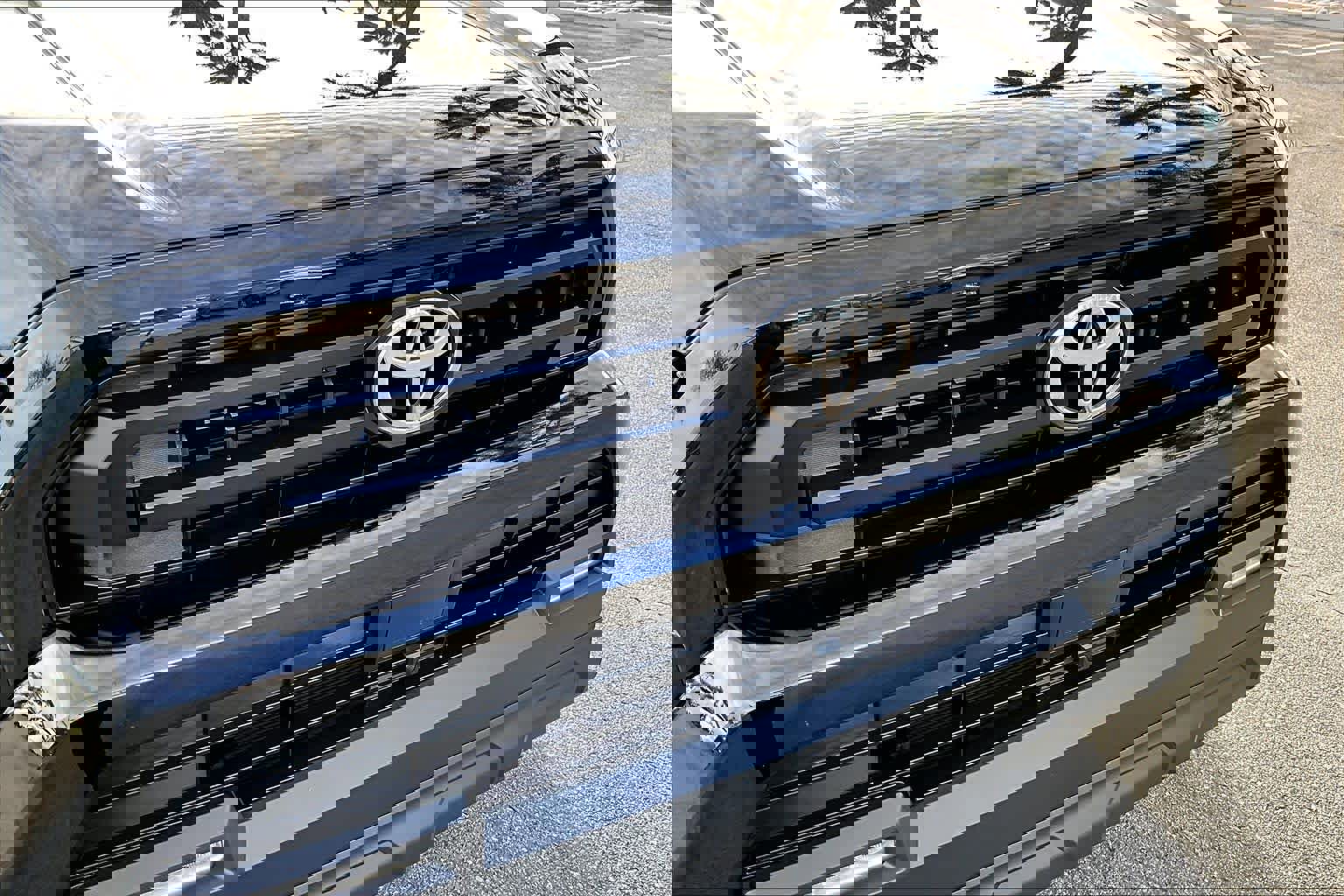 Used 2025 Toyota 4Runner SR5 image 28