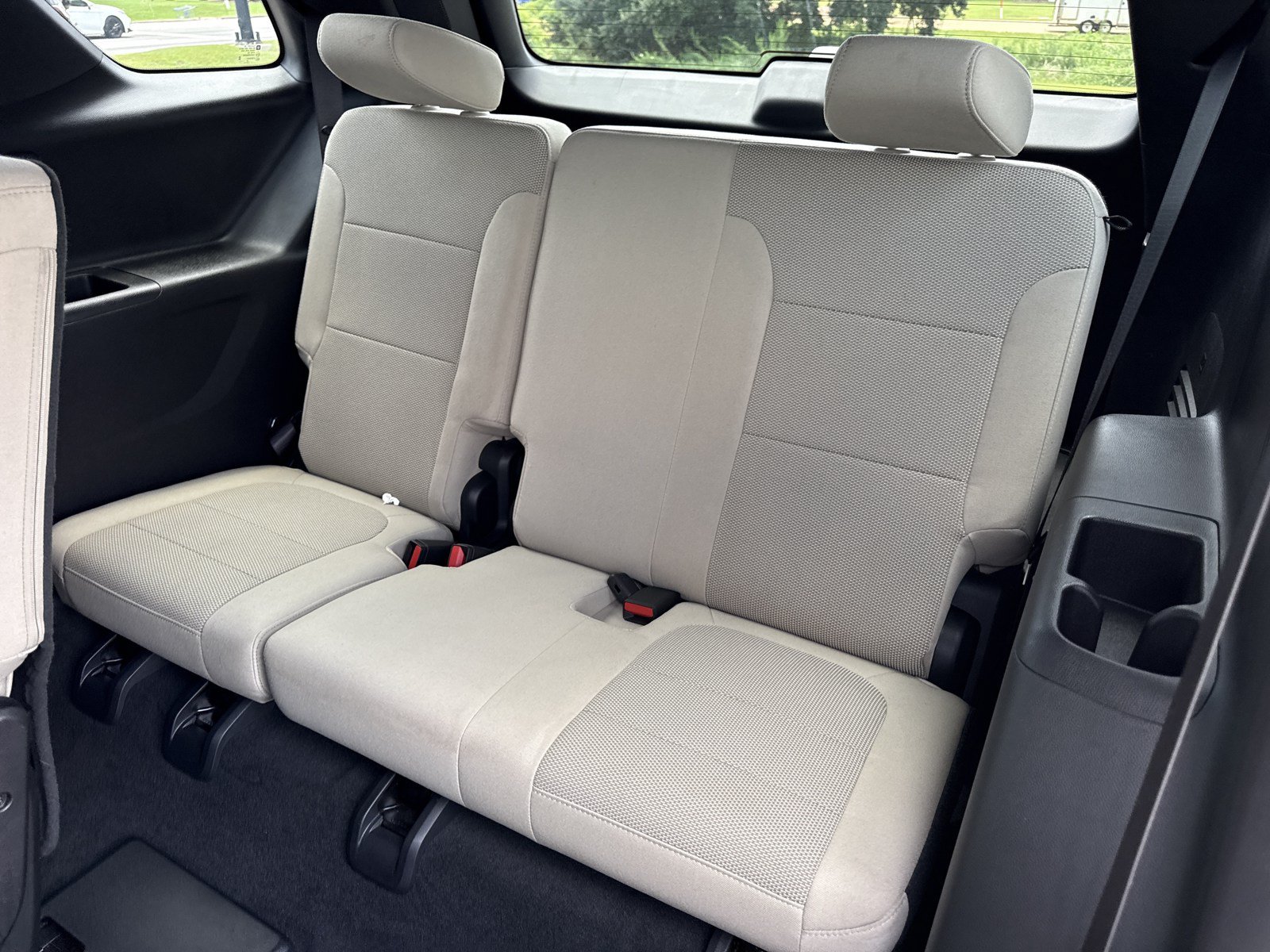 Used 2023 Chevrolet Traverse LS w/ Safety Package FWD image 15