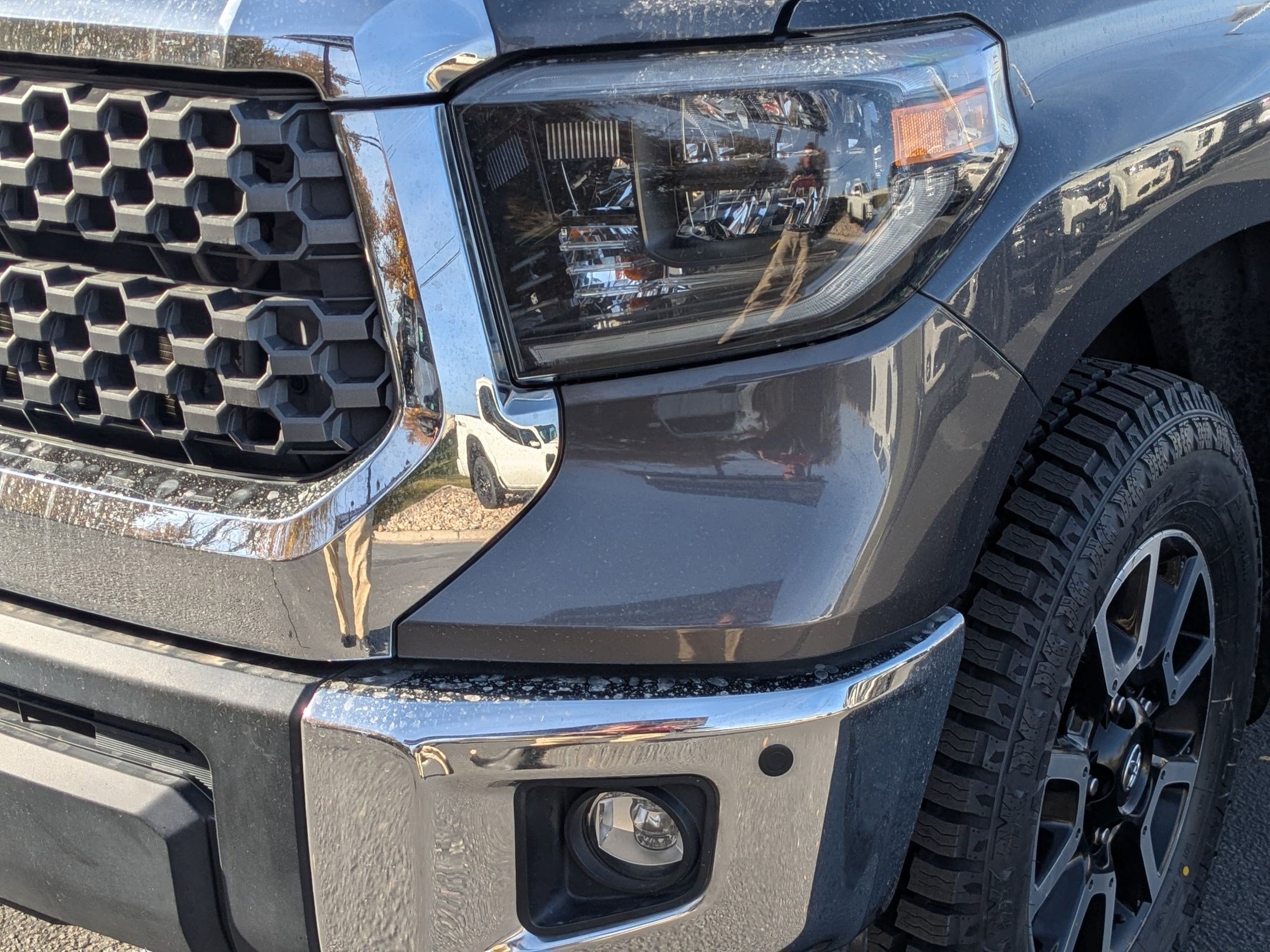 Used 2020 Toyota Tundra SR5 w/ TRD Off-Road Plus Package image 12