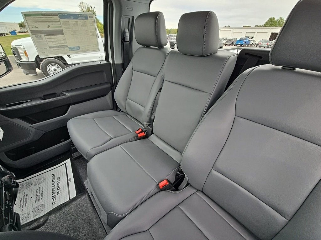 New 2026 Ford F250 XL image 22
