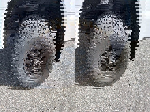 New 2026 Ford F250 Lariat w/ Black Appearance Package image 30