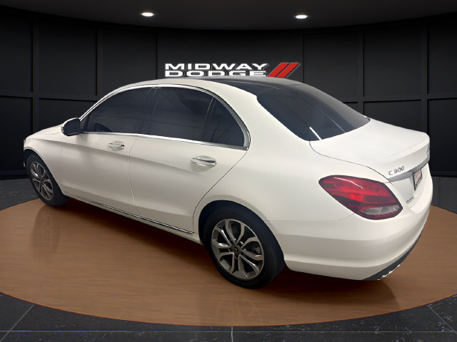 Used 2018 Mercedes-Benz C 300 4MATIC Sedan image 3