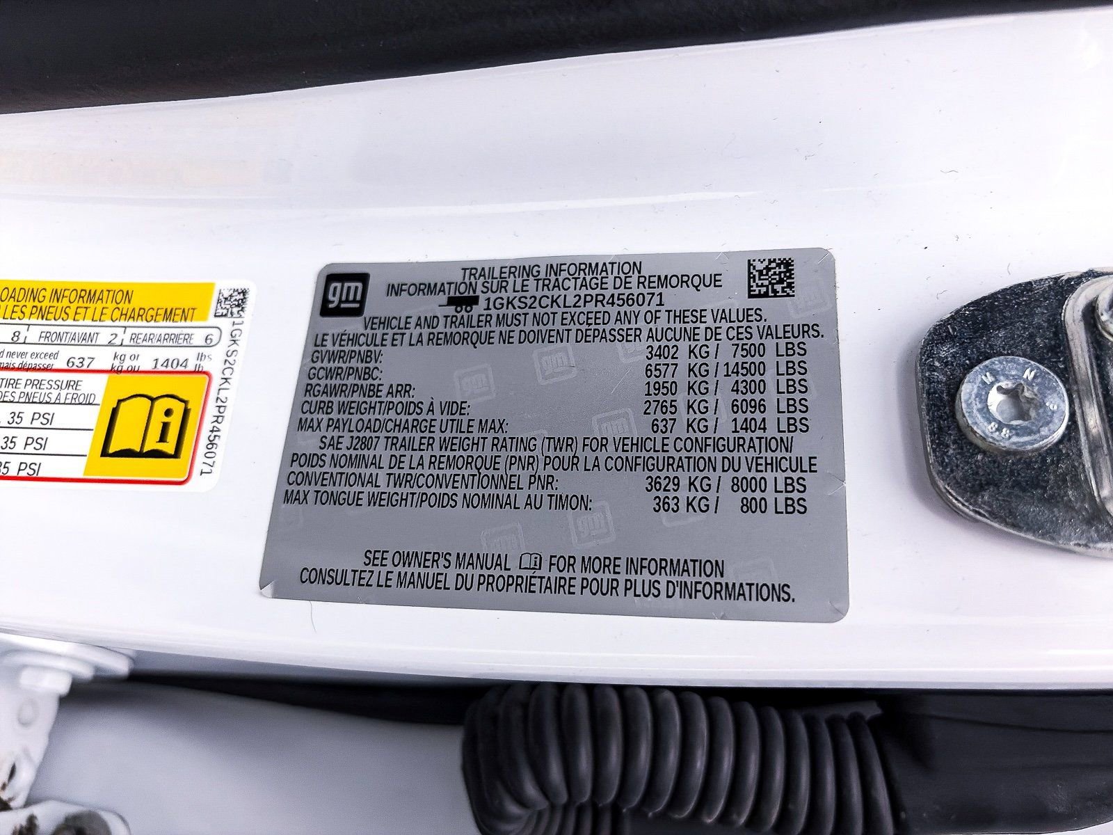 Used 2023 GMC Yukon AT4 w/ AT4 Premium Plus Package image 38