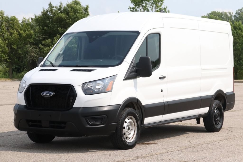 Used 2023 Ford Transit 250 Medium Roof w/ Load Area Protection Package RWD image 5