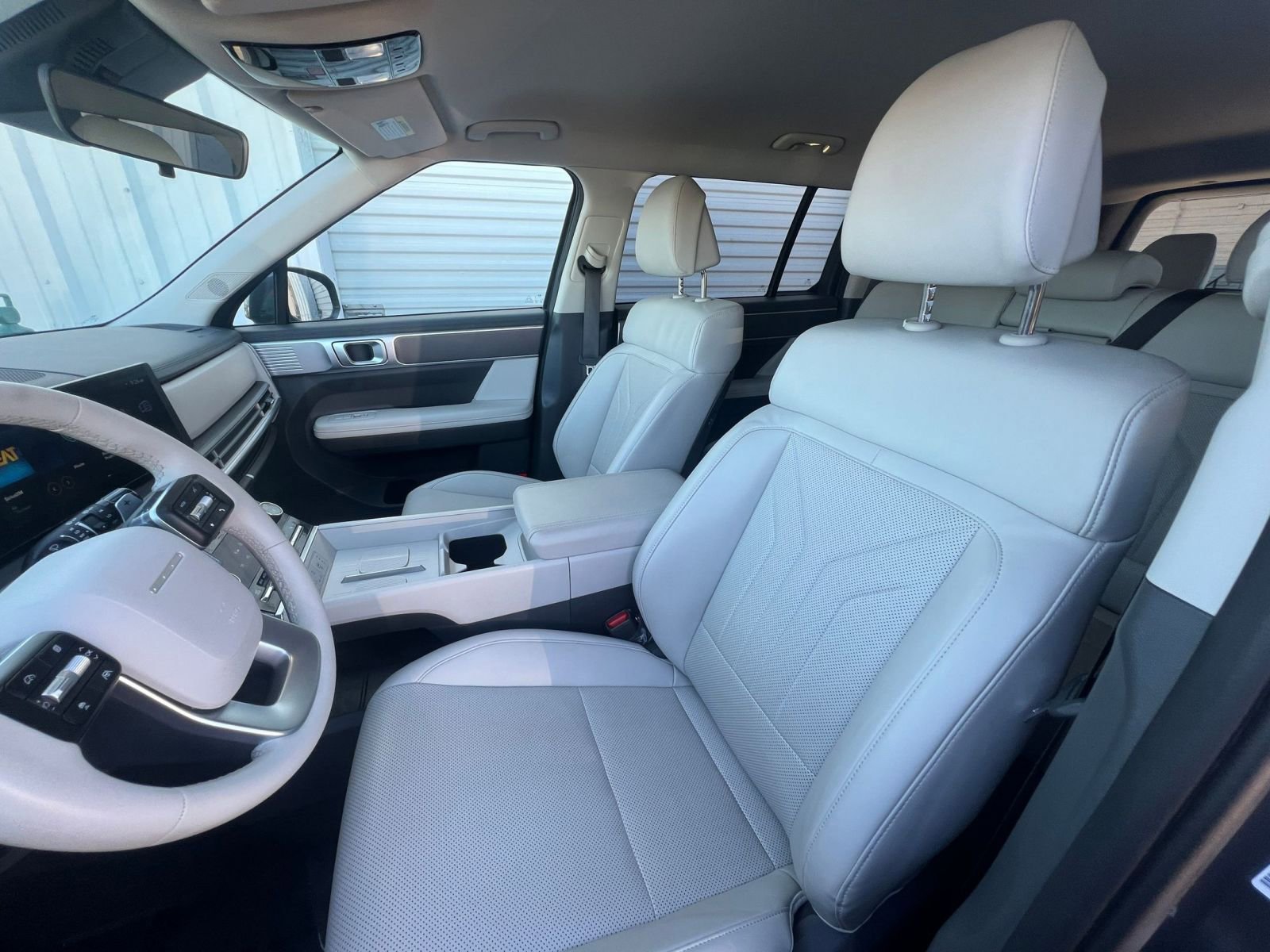Used 2025 Hyundai Santa Fe SEL image 38