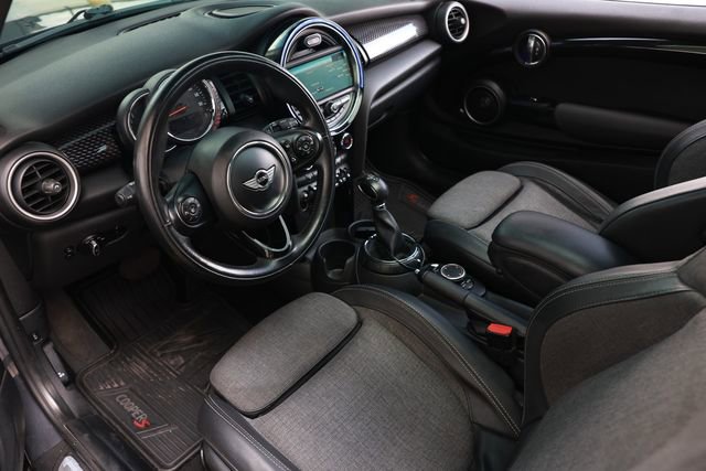 Used 2015 MINI Cooper S image 6