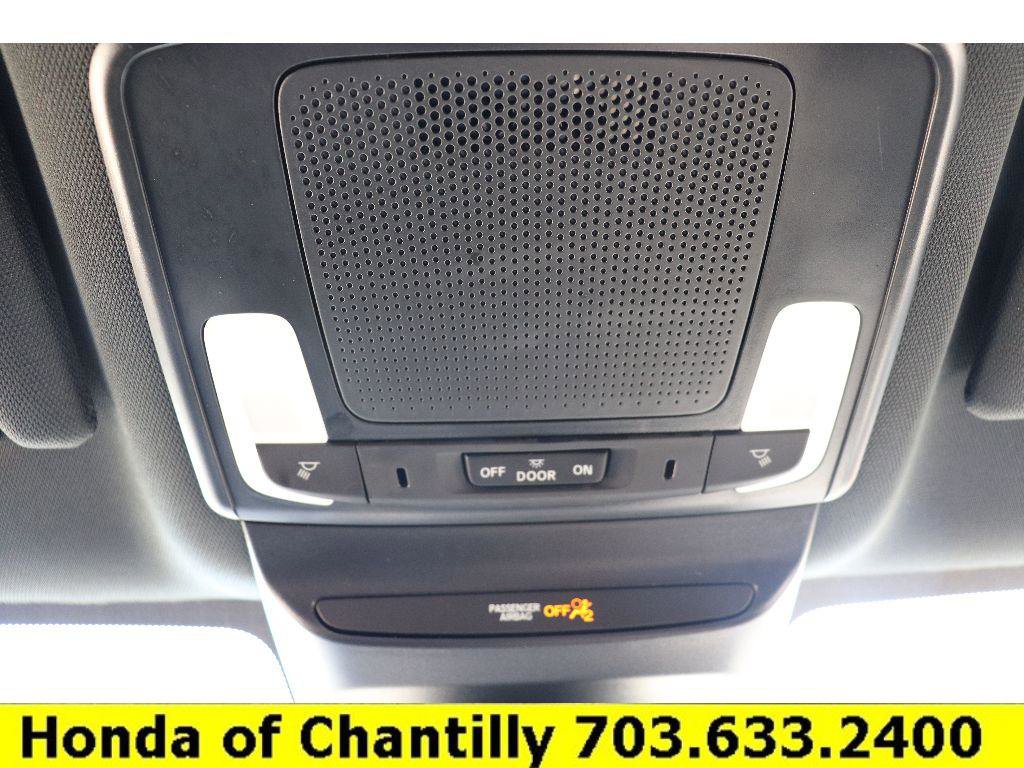 Certified 2025 Honda HR-V Sport image 18