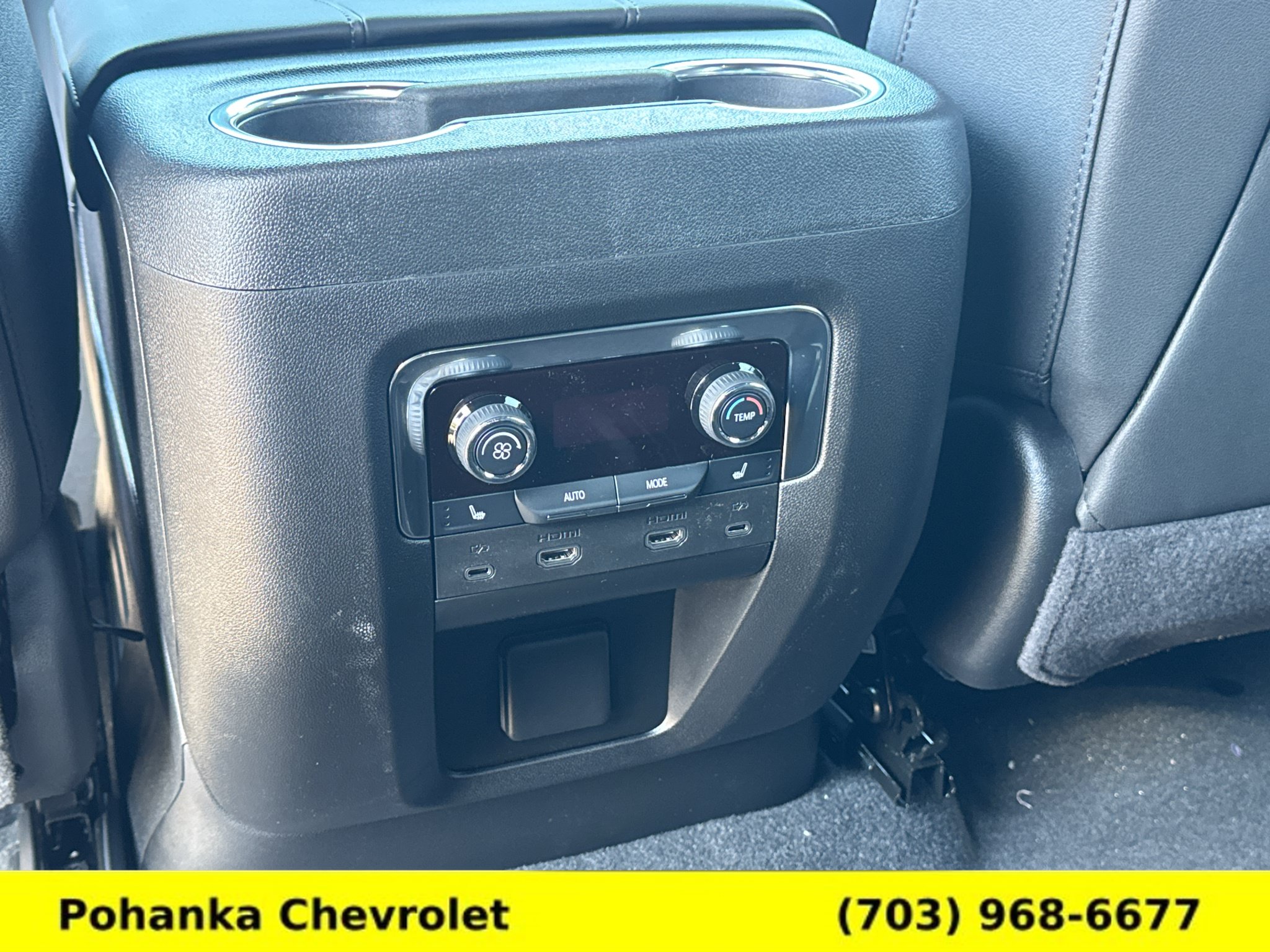 New 2026 Chevrolet Suburban Z71 w/ Z71 Off-Road Package AWD/4WD image 32