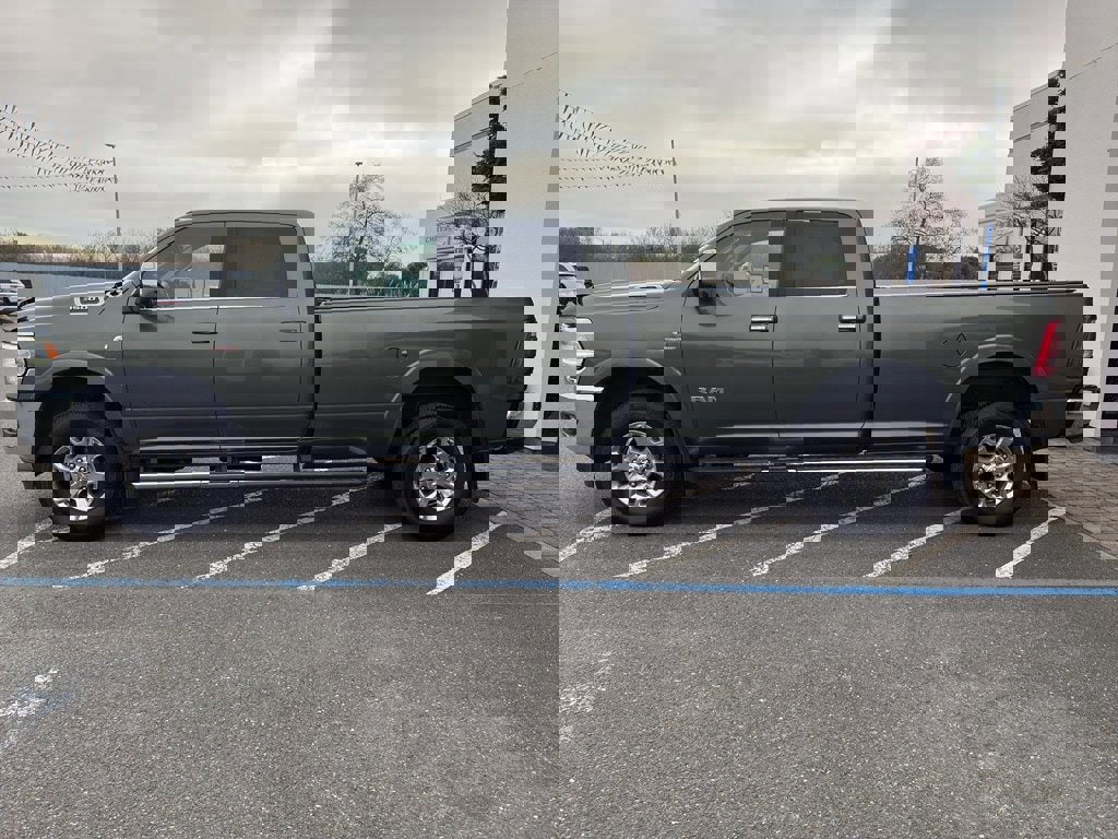 Used 2020 RAM 3500 Laramie image 2