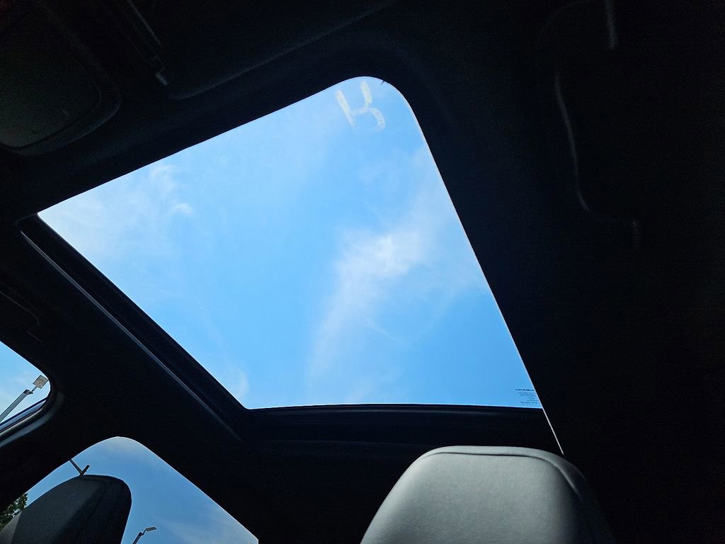 Used 2025 Subaru Forester Limited w/ Popular Package image 10