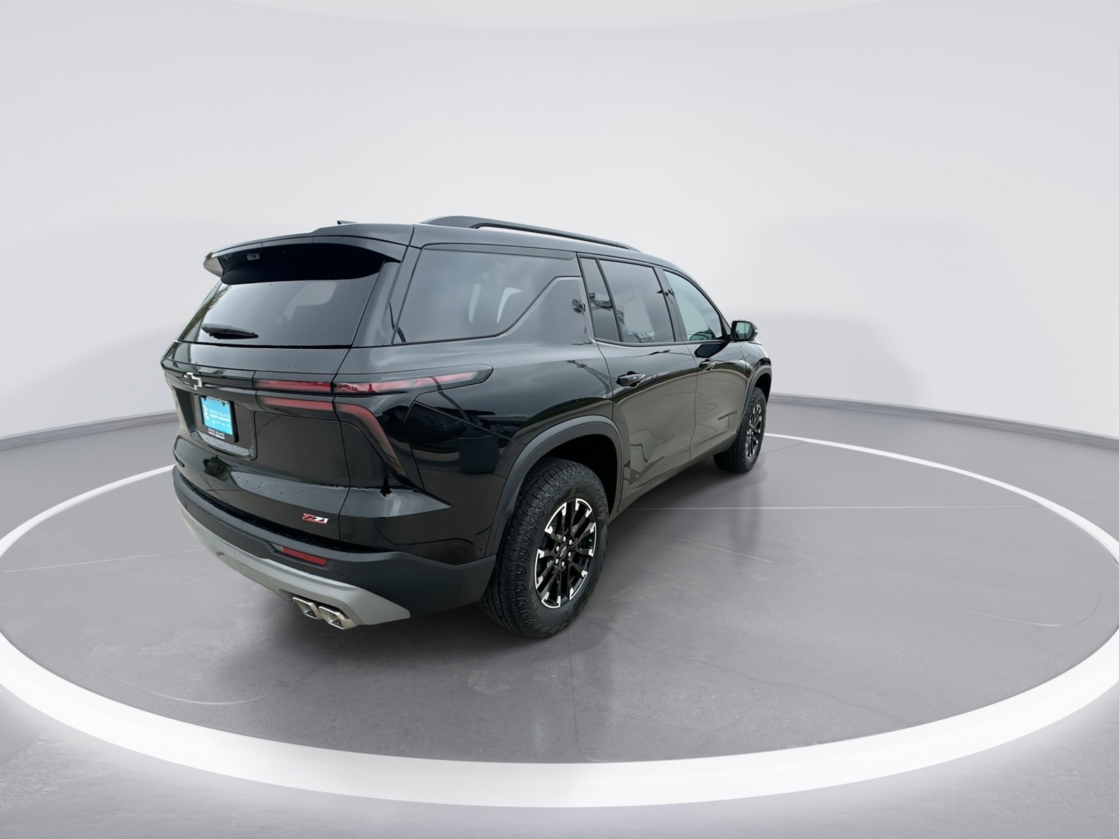 New 2026 Chevrolet Traverse Z71 w/ Enhanced Driving Package AWD/4WD image 8