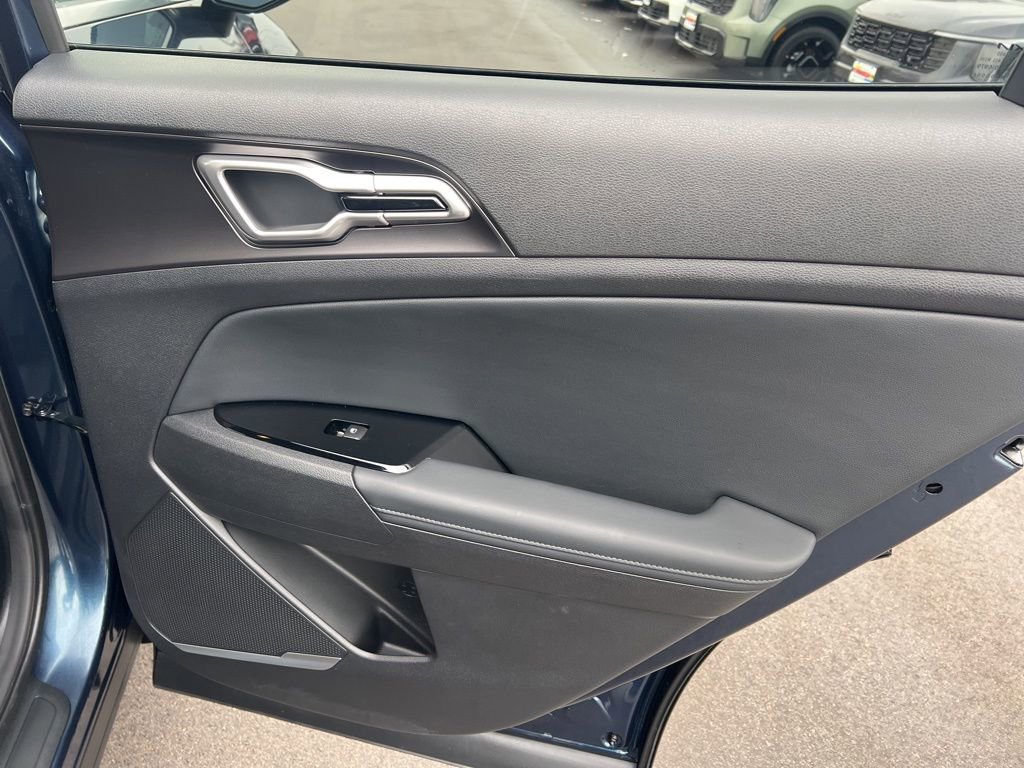 Certified 2023 Kia Sportage EX image 15