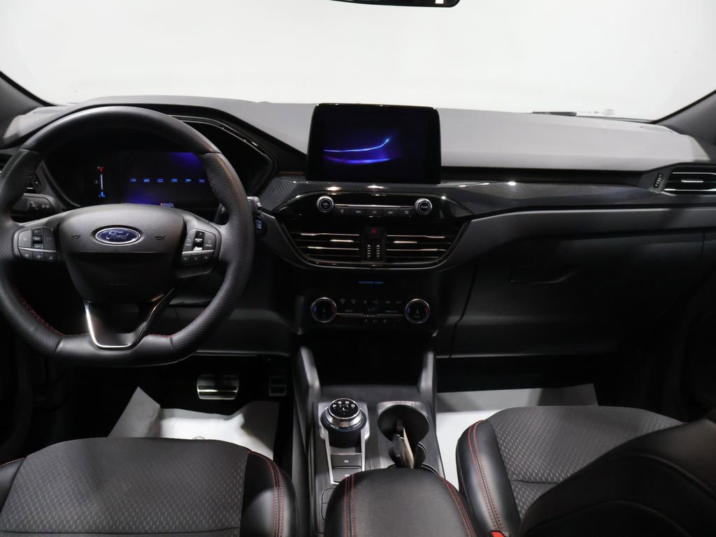 Used 2024 Ford Escape ST-Line image 17