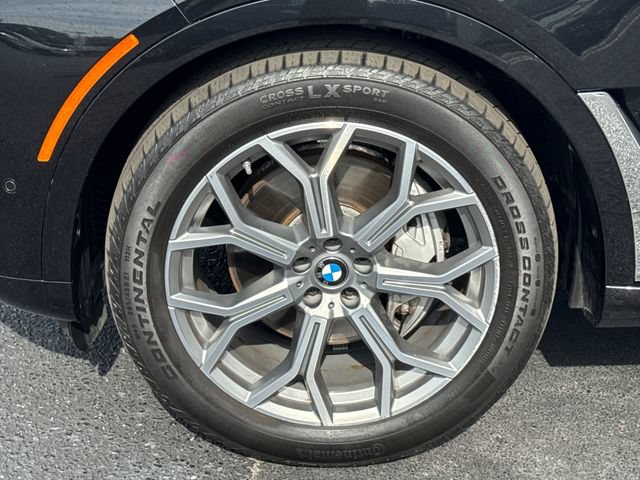 Used 2025 BMW X7 xDrive40i AWD/4WD image 29