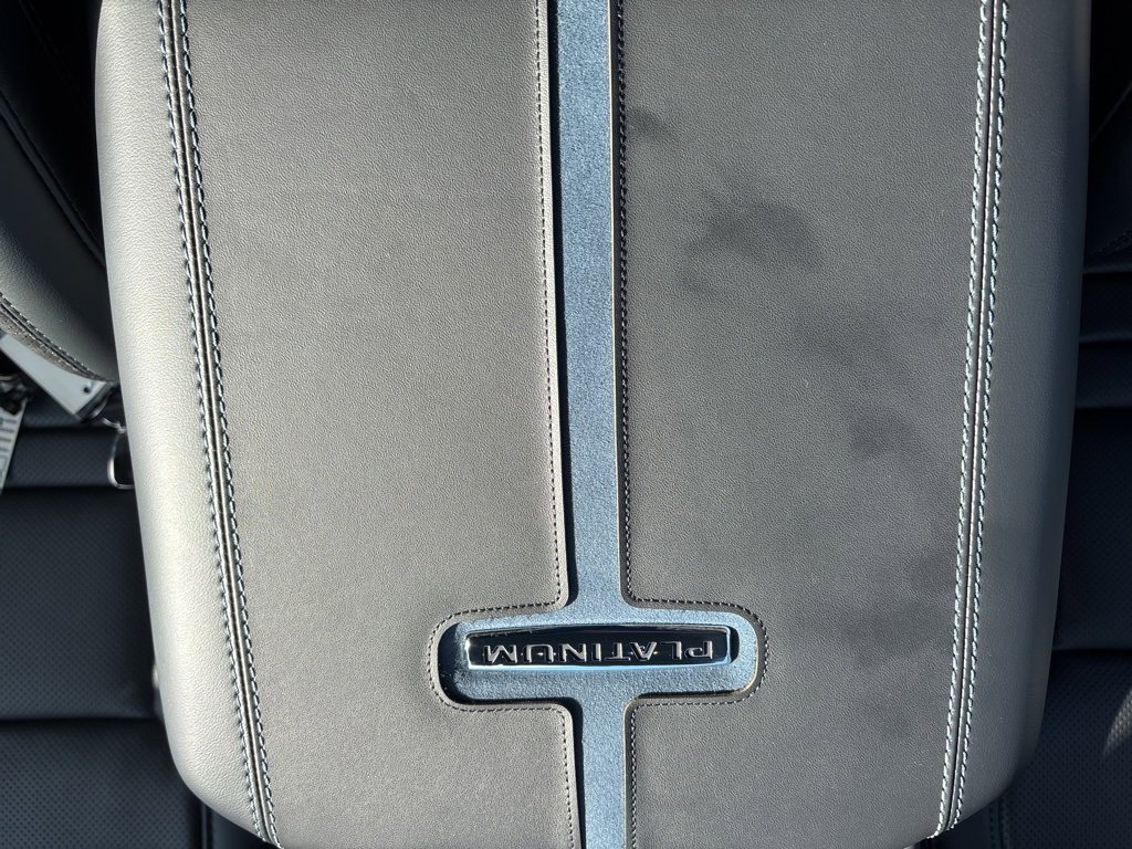 New 2026 Ford F250 Platinum w/ FX4 Off-Road Package image 18