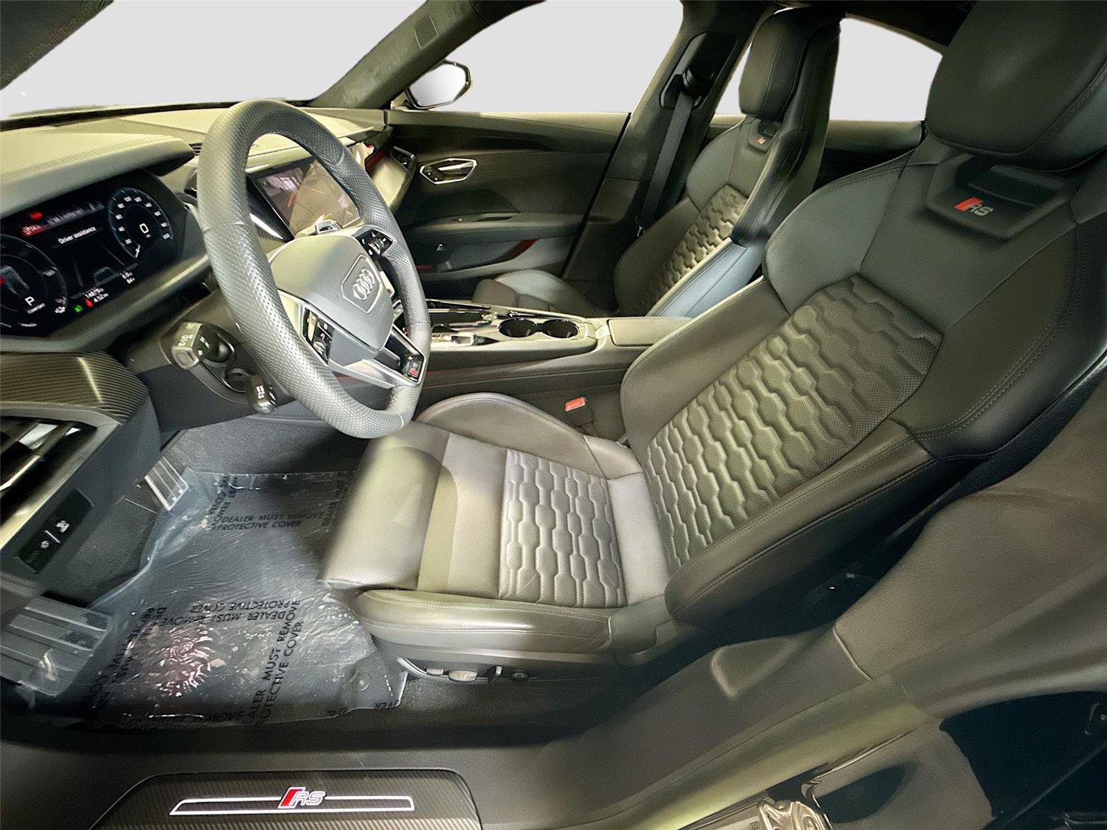 Used 2023 Audi RS e-tron GT w/ Carbon Performance Package AWD/4WD image 21