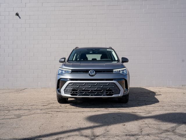 New 2026 Volkswagen Taos S FWD image 2