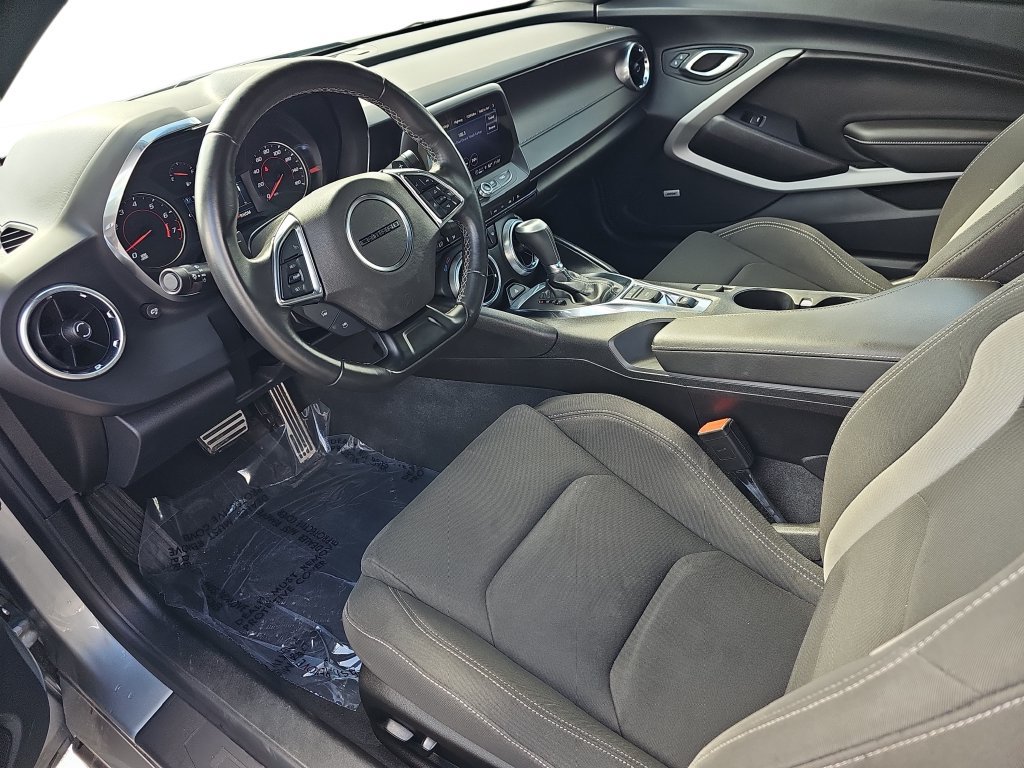 Used 2024 Chevrolet Camaro LT w/ Technology Package RWD image 16