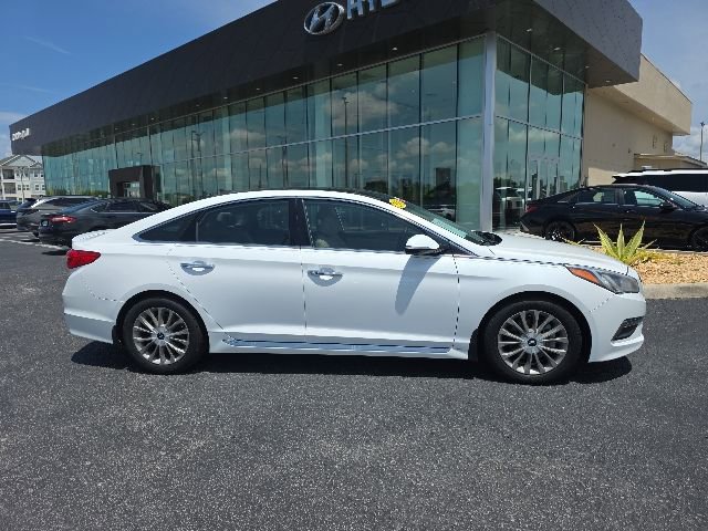 Used 2015 Hyundai Sonata Limited w/ Option Group 05 FWD image 23