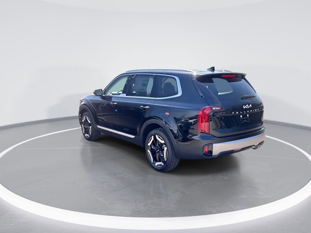 Used 2025 Kia Telluride S image 6