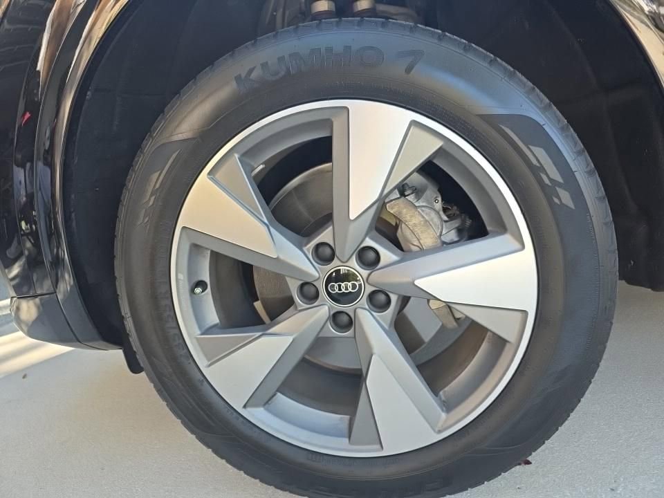 Used 2023 Audi Q5 2.0T Premium Plus w/ Premium Plus Package image 11