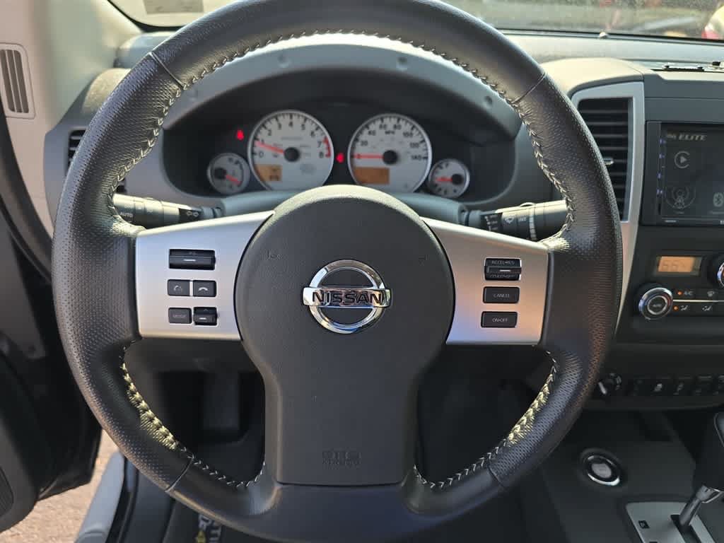 Used 2020 Nissan Frontier PRO-4X w/ Pro-4x Utility Package AWD/4WD image 18