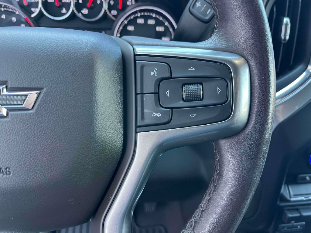 Certified 2021 Chevrolet Silverado 1500 RST w/ Z71 Off-Road Package AWD/4WD image 30