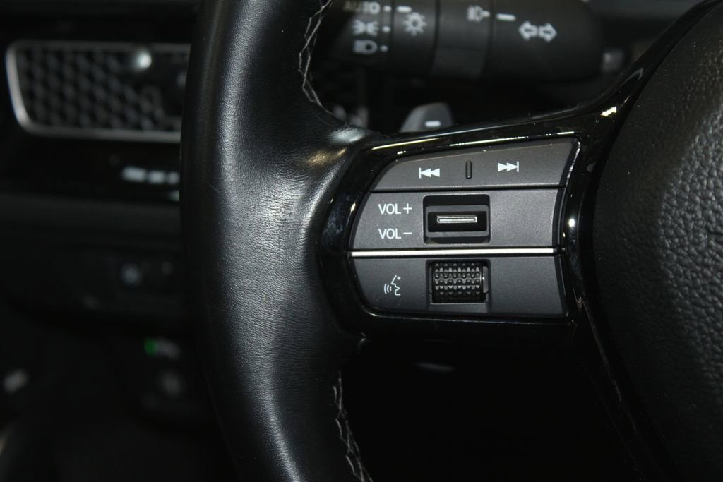 Used 2023 Honda Civic Touring image 21