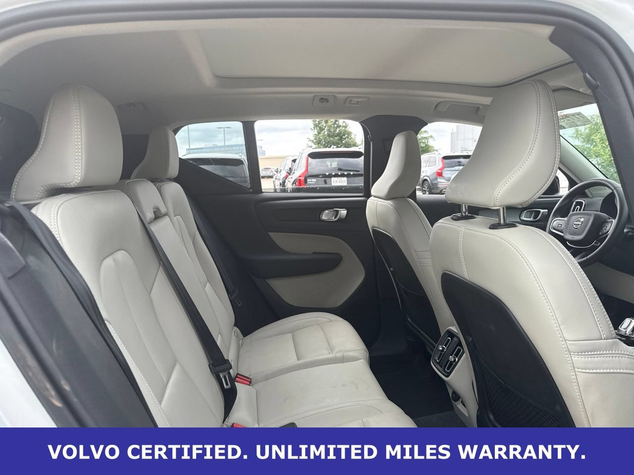 Certified 2026 Volvo XC40 B5 Plus AWD/4WD image 13