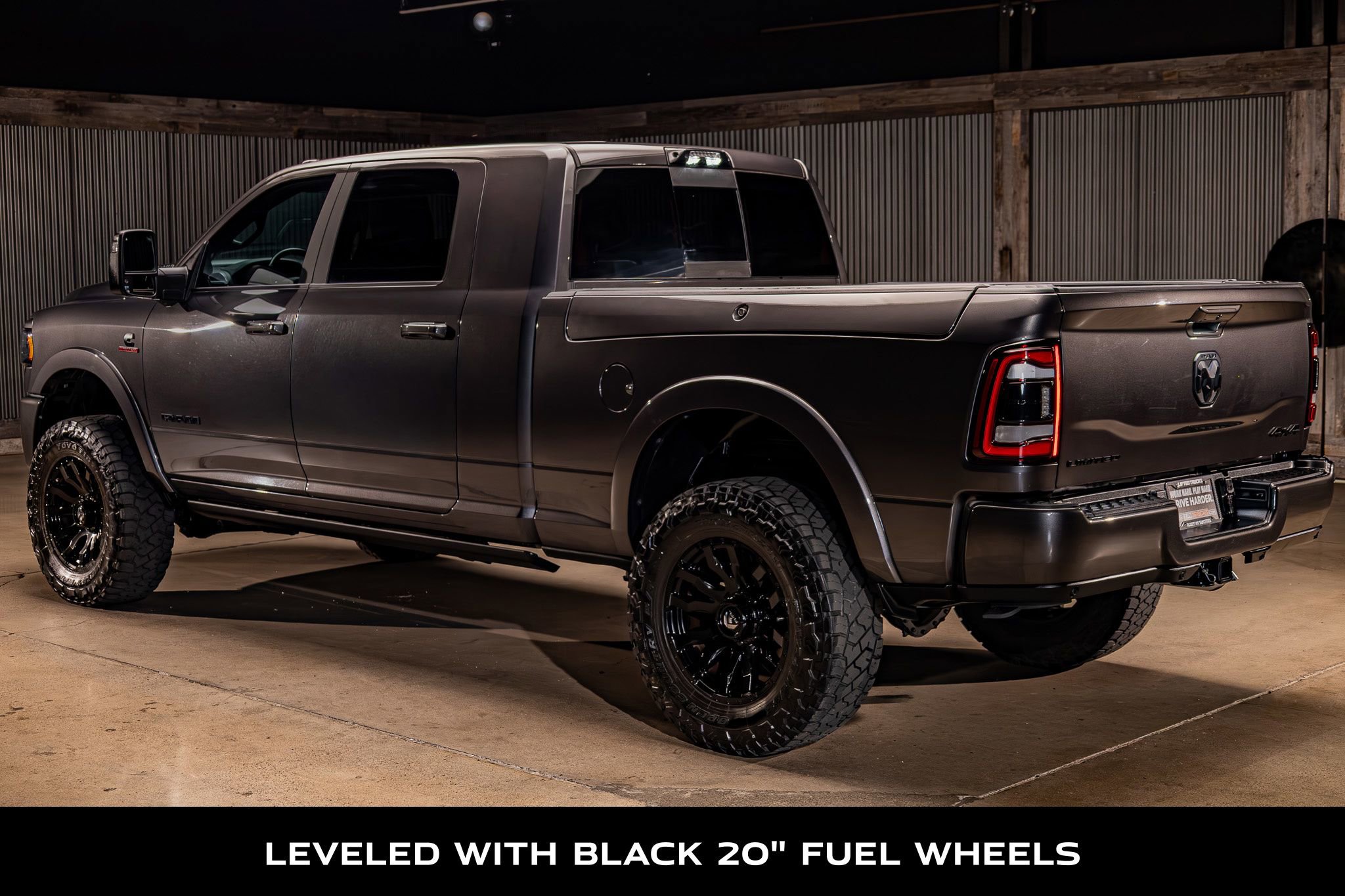 Used 2023 RAM 2500 Limited image 6