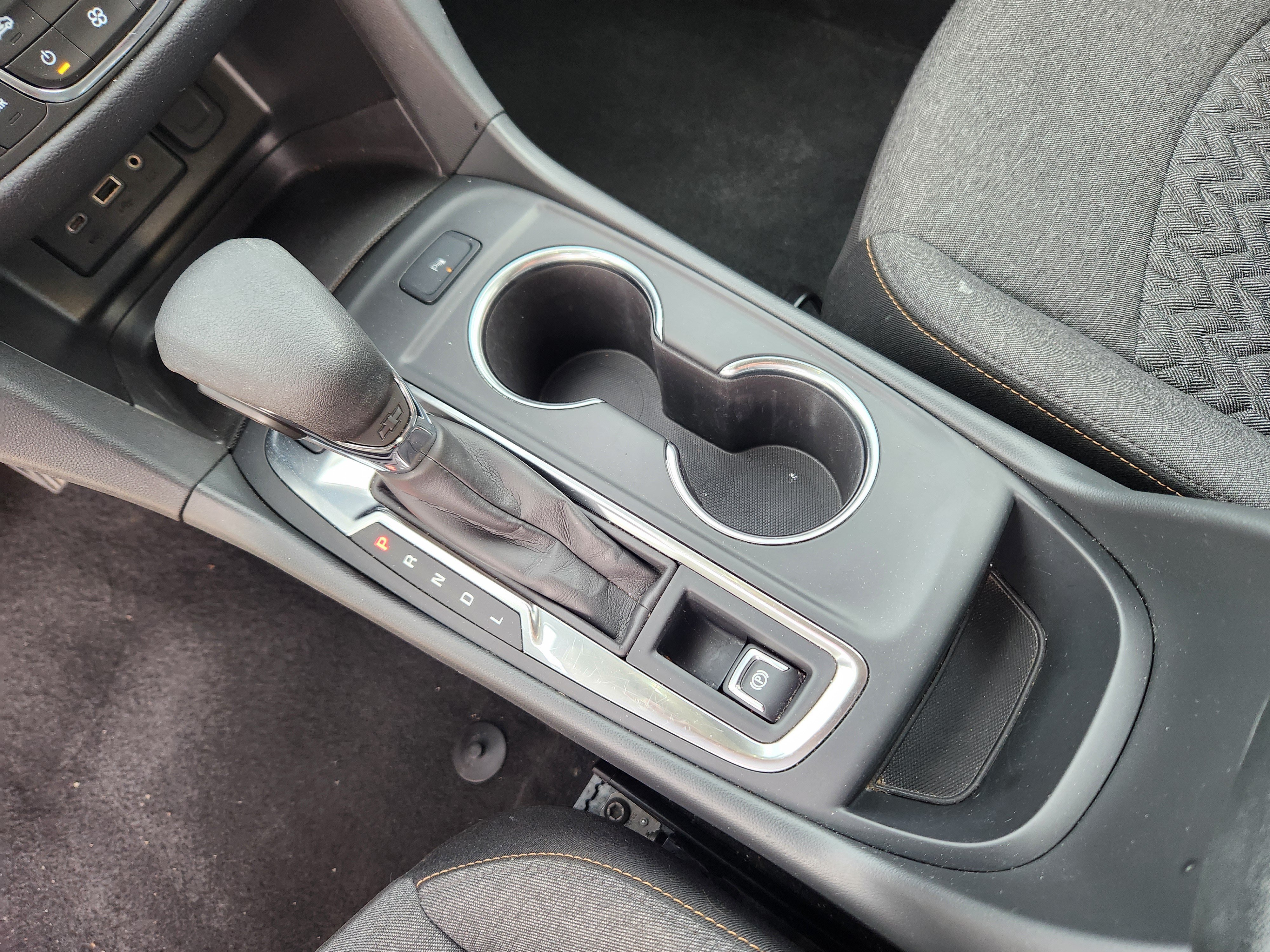 Used 2024 Chevrolet Equinox LT AWD/4WD image 16