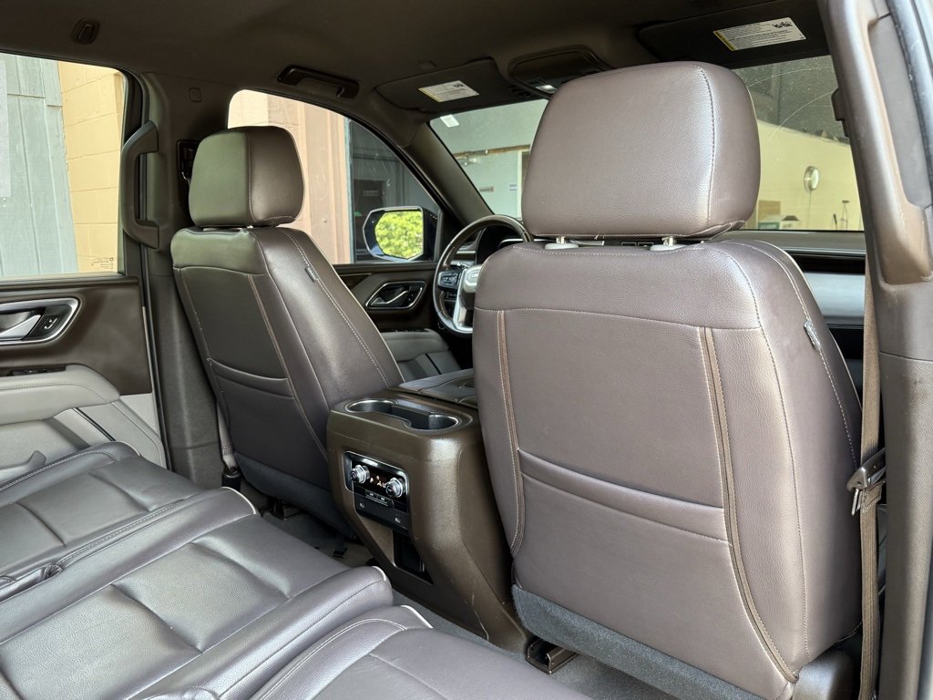 Used 2022 GMC Yukon SLE image 18