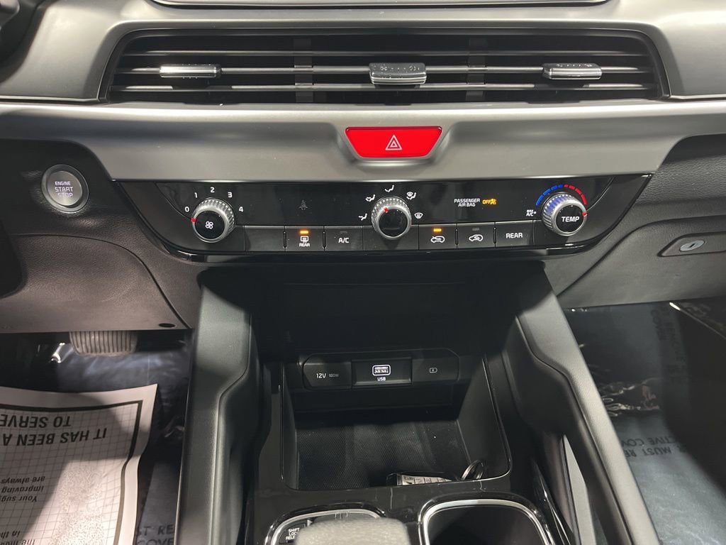 Used 2020 Kia Telluride LX FWD image 28
