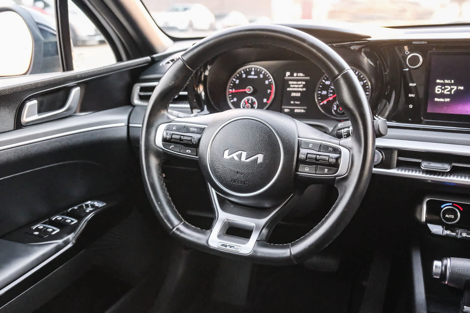 Used 2024 Kia K5 GT-Line w/ GT-Line Premium Package FWD image 17