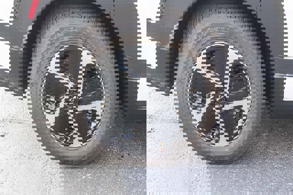 New 2026 Hyundai Ioniq 9 S image 8