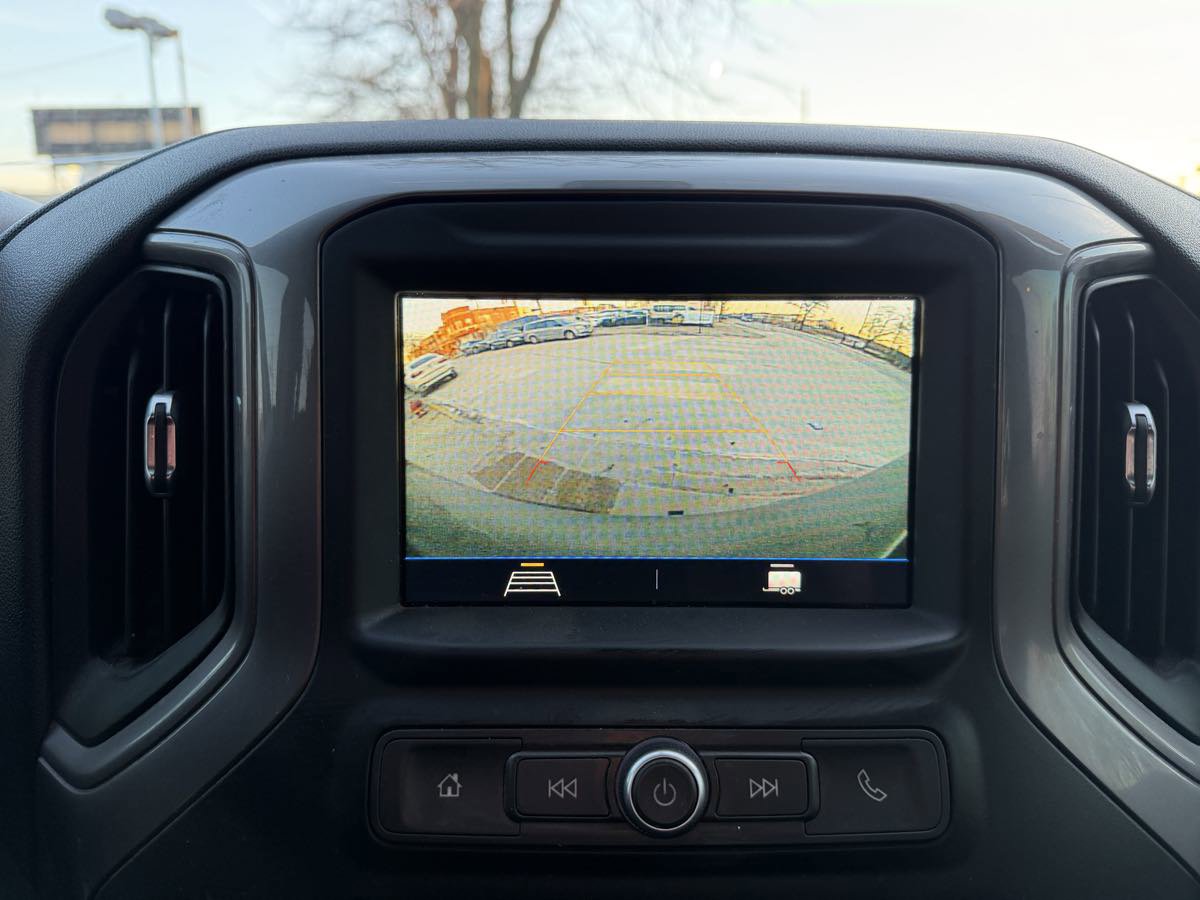 Used 2019 Chevrolet Silverado 1500 Custom w/ Custom Value Package image 33