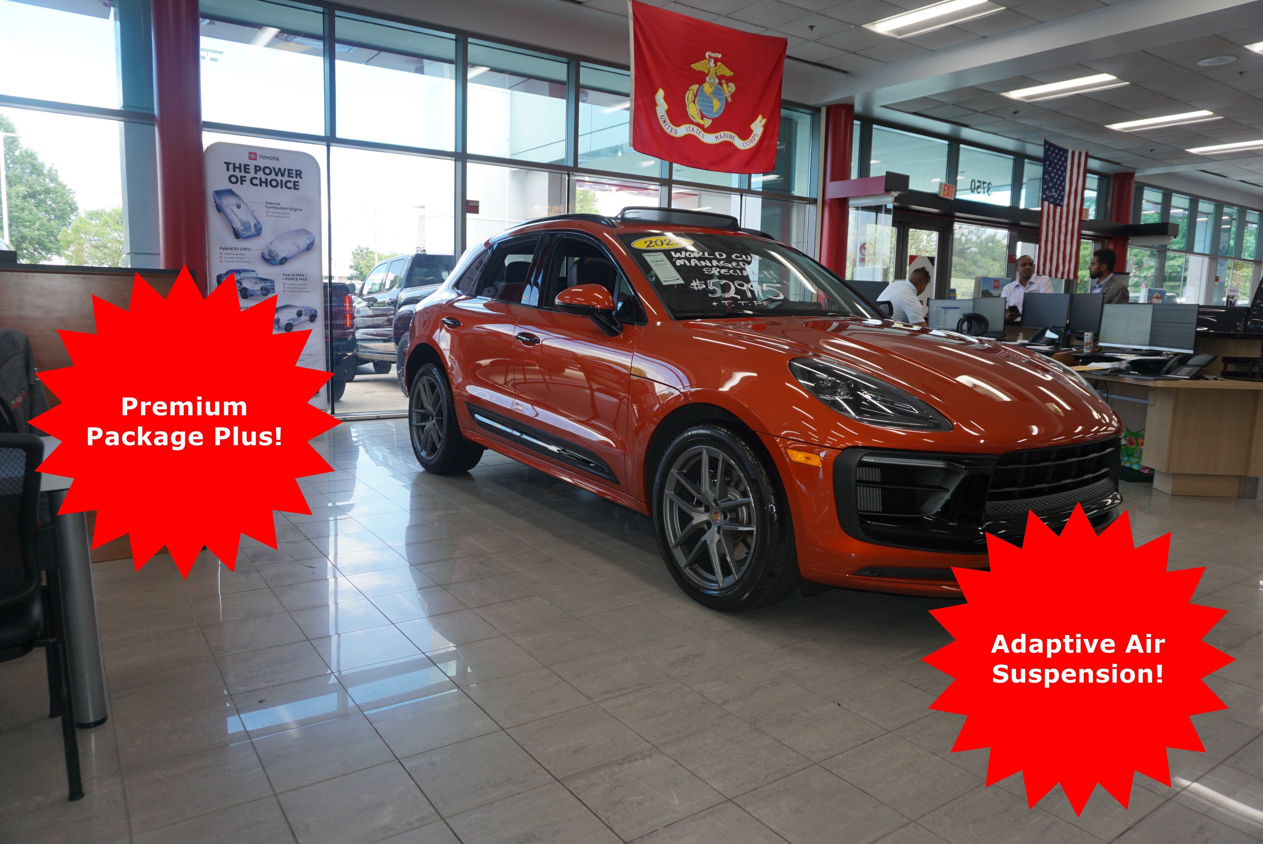 Used 2022 Porsche Macan S AWD/4WD image 3