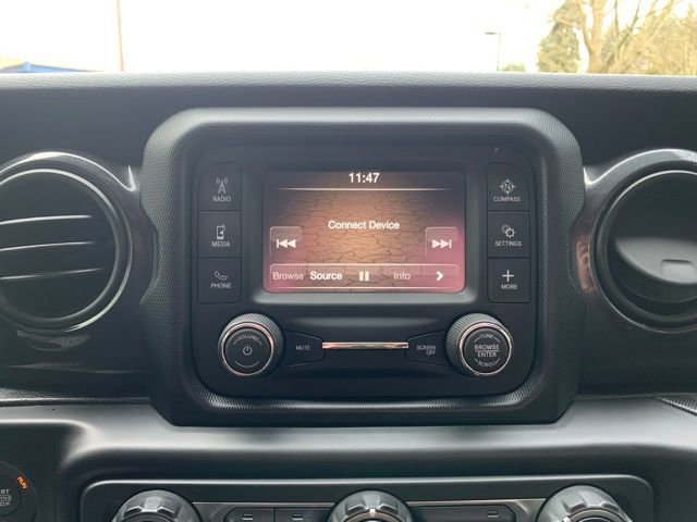 Used 2020 Jeep Wrangler Unlimited Sport image 14