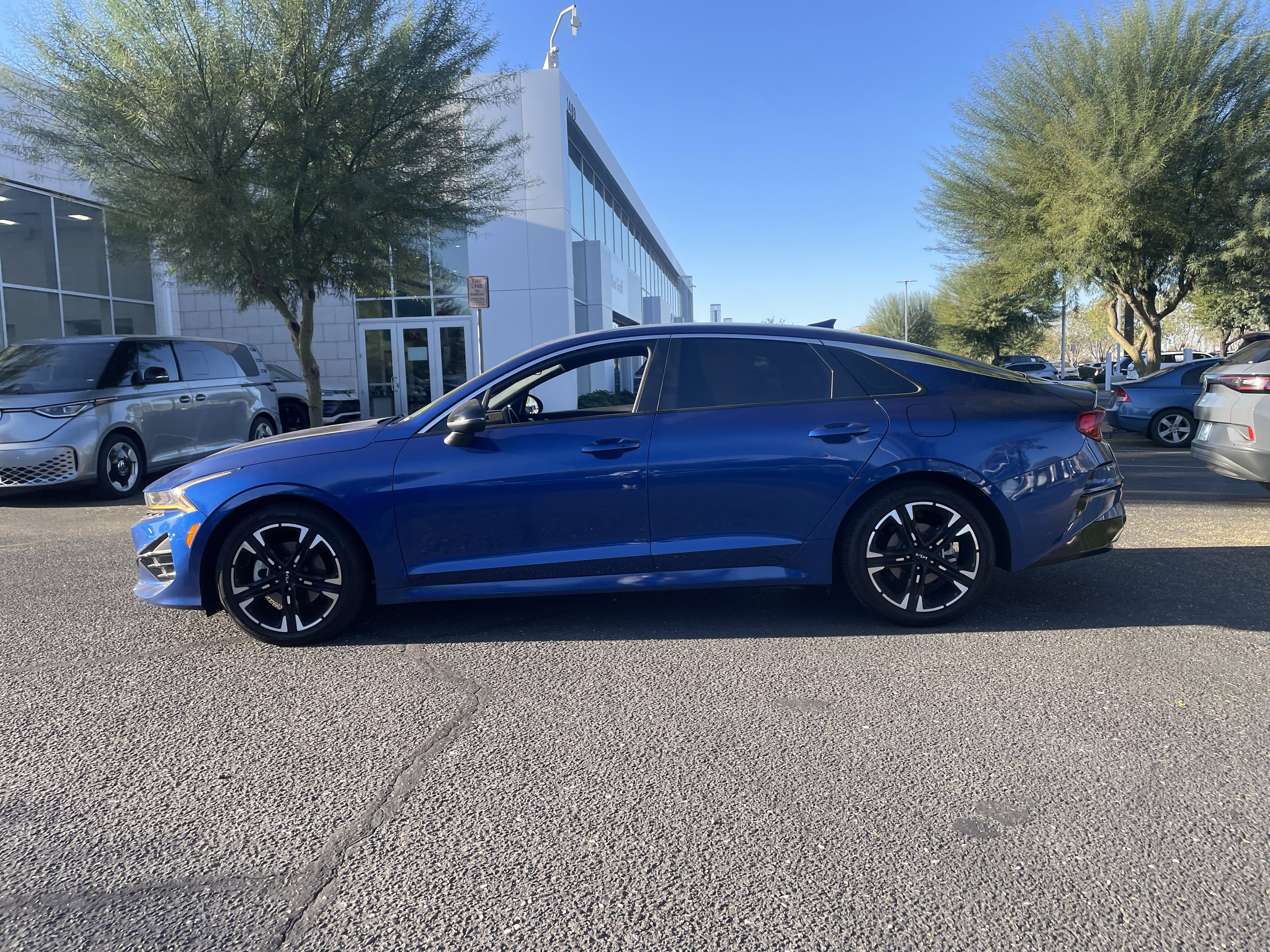 Used 2023 Kia K5 GT-Line w/ GT-Line Premium Package image 2