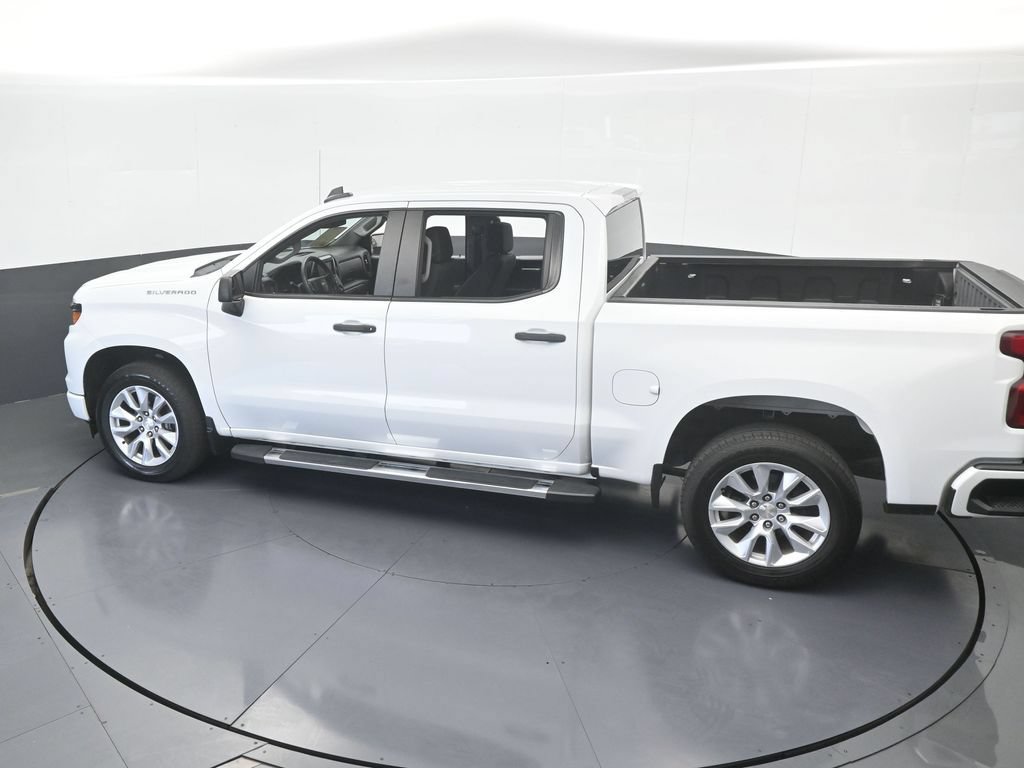 Used 2022 Chevrolet Silverado 1500 Custom RWD image 42