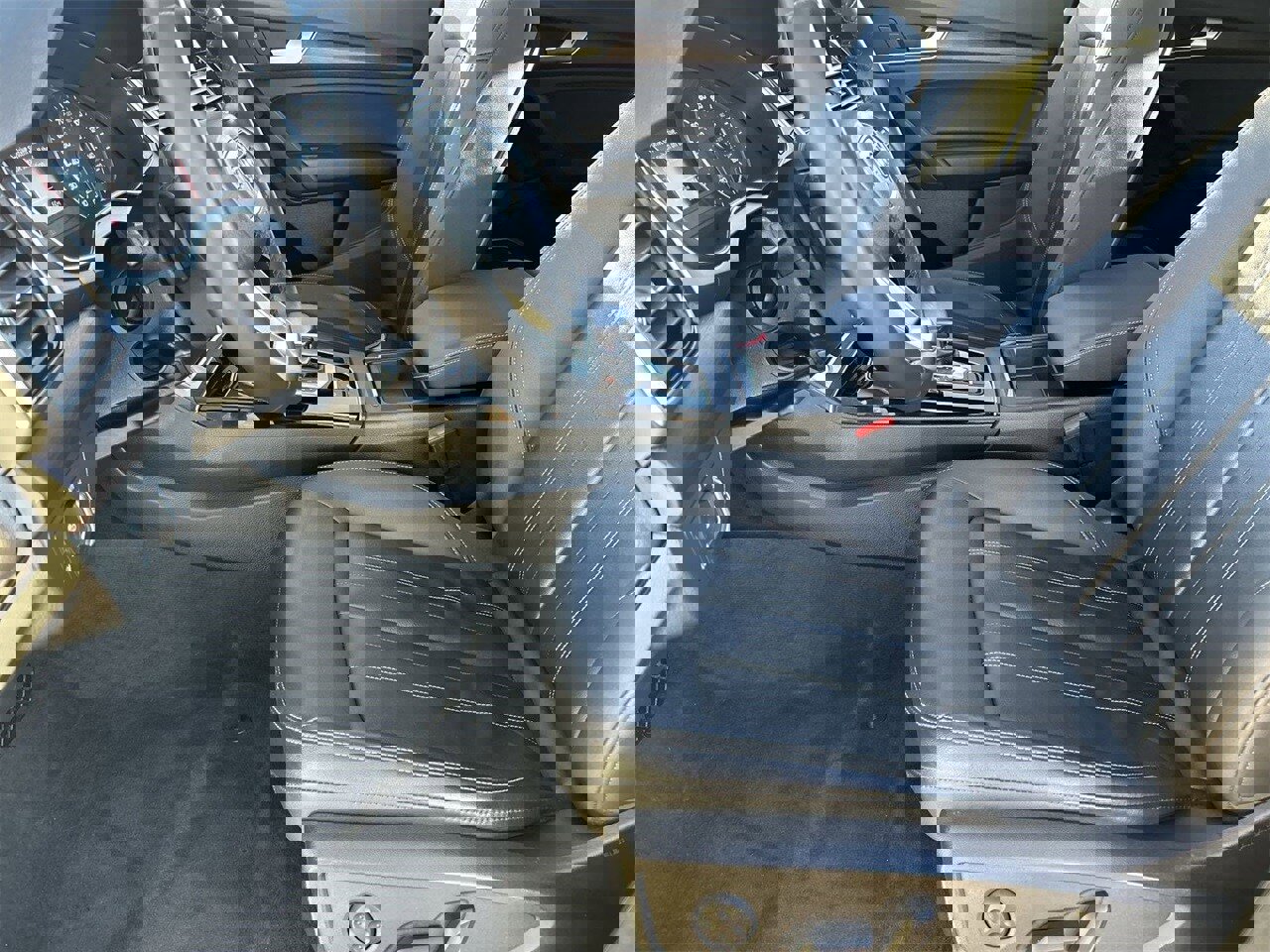 Used 2022 Audi Q5 2.0T Premium image 16