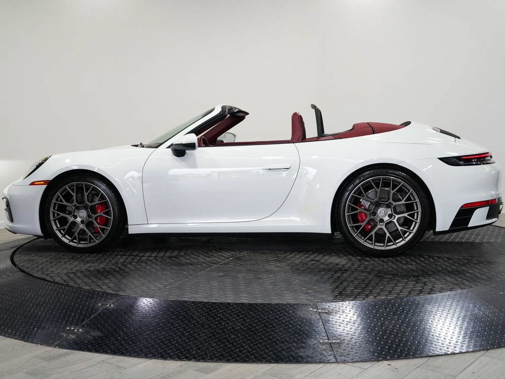 Used 2024 Porsche 911 Carrera S RWD image 5