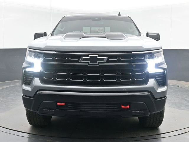 Used 2024 Chevrolet Silverado 1500 LT Trail Boss w/ Convenience Package II AWD/4WD image 3